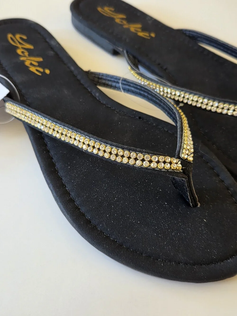 NWT Yoki Black Rhinestone Flip Flops Size 9